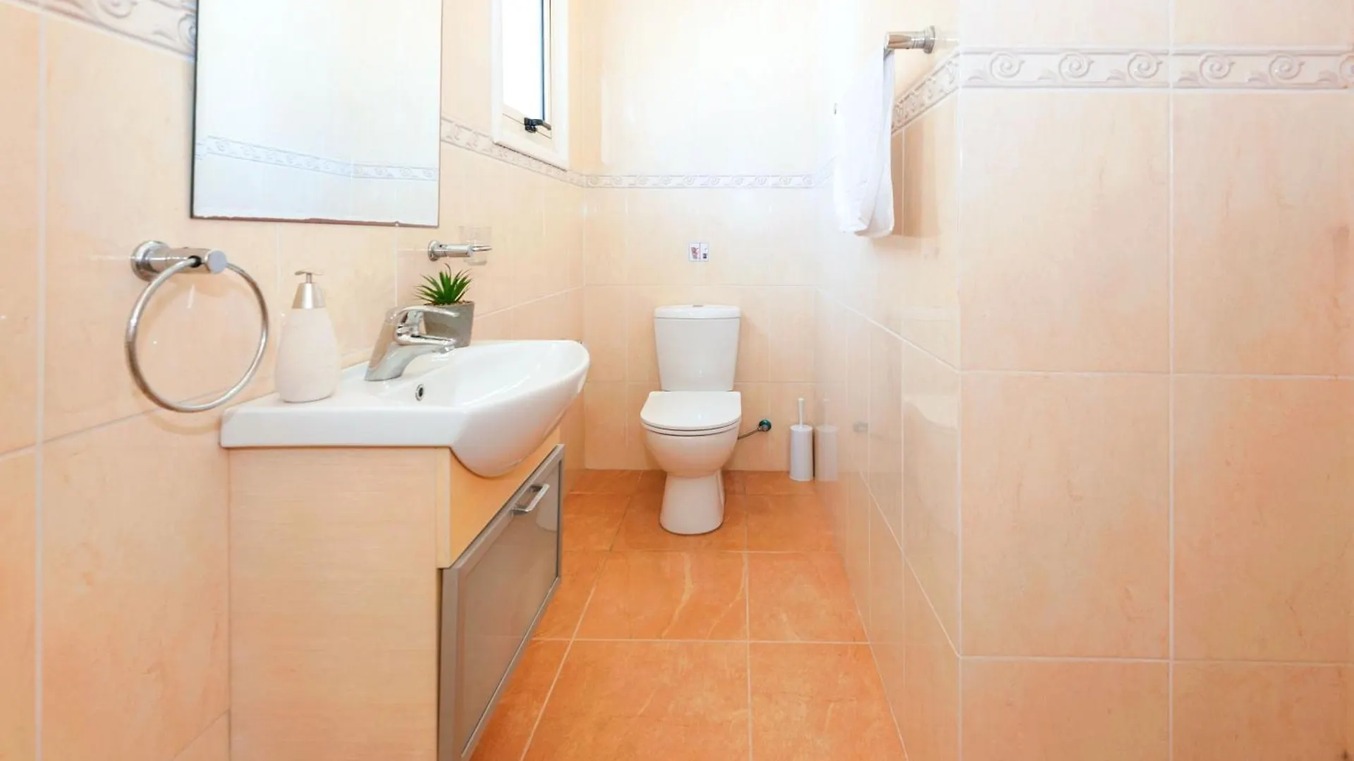 Holiday home Villa Aurora - 100M From Pernera Beach Protaras