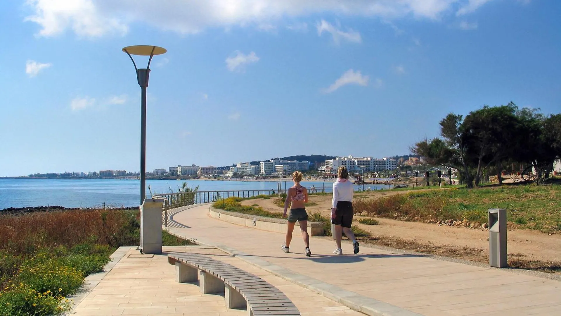Villa Aurora - 100M From Pernera Beach Protaras Holiday home